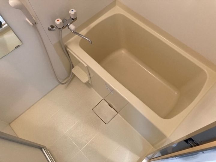 大阪府守口市本町1丁目の賃貸マンションの風呂