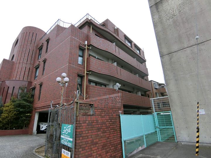 ル・サンティエの外観