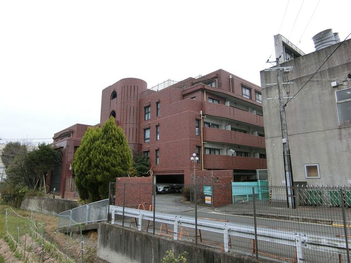 ル・サンティエの外観