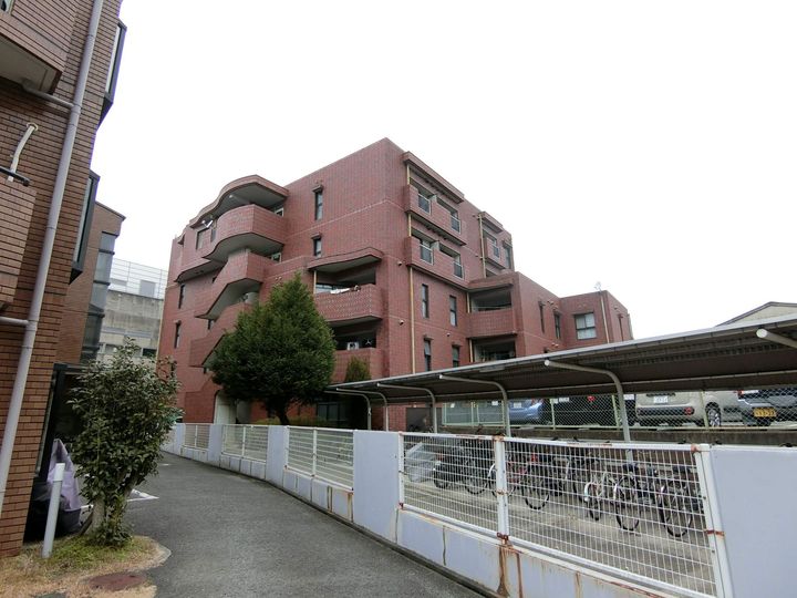 ル・サンティエの外観