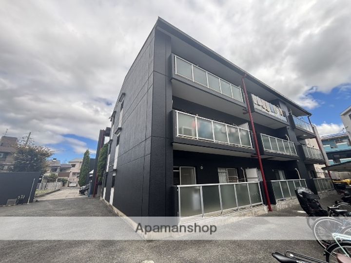 大阪府枚方市交北1丁目の賃貸マンションの外観
