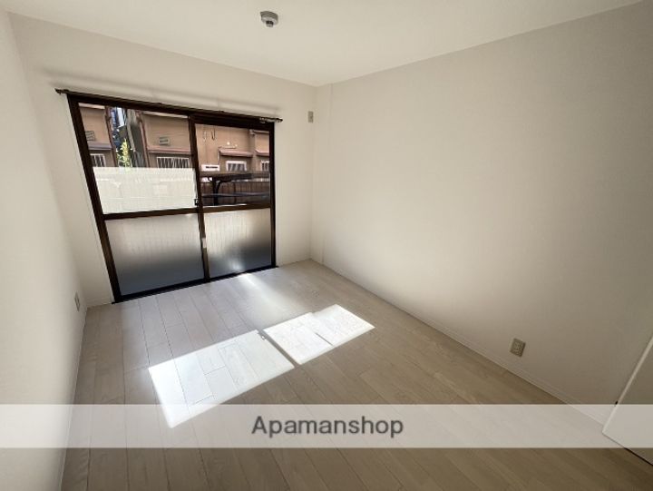 レオハイム東山の内装