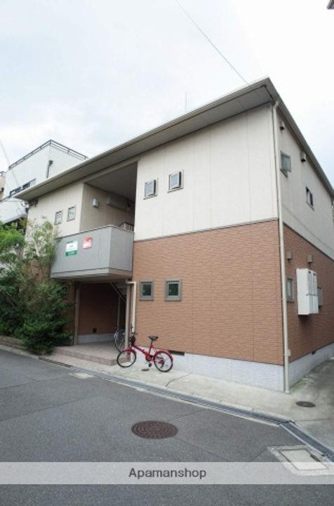 プラムコートの外観