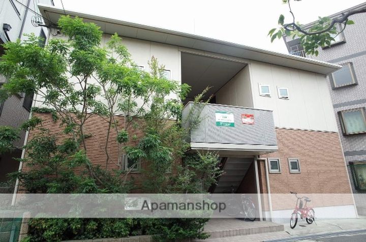 プラムコートの外観