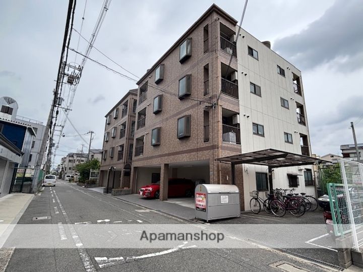 ハイ・インペリアルBの外観