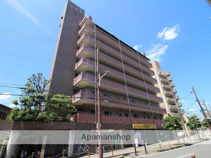 大阪府枚方市川原町の賃貸マンションの外観