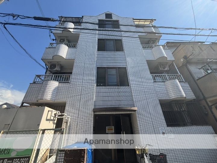 シャトウ・マ・メールの外観