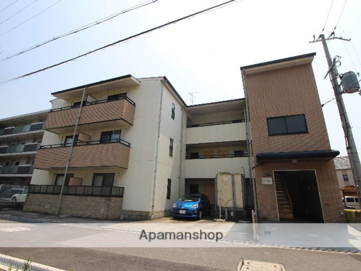 大阪府枚方市桜町の賃貸マンションの外観