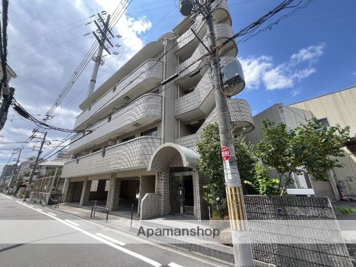 マンションアフルエンスの外観