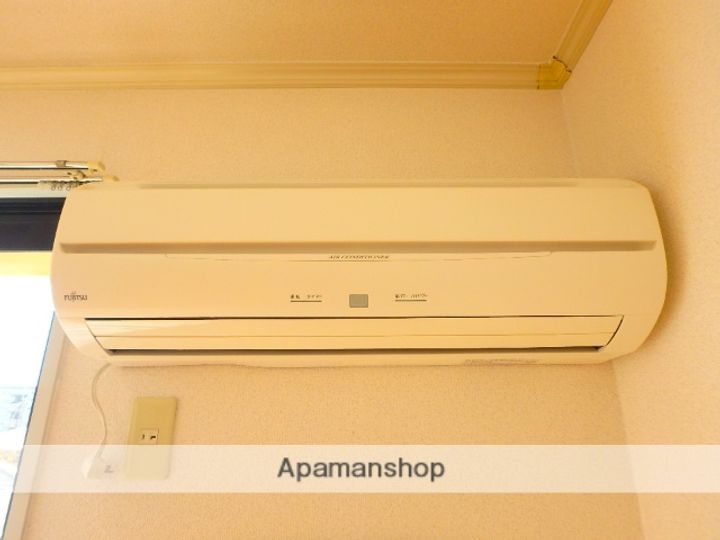 京都府八幡市男山金振の賃貸アパートの内装