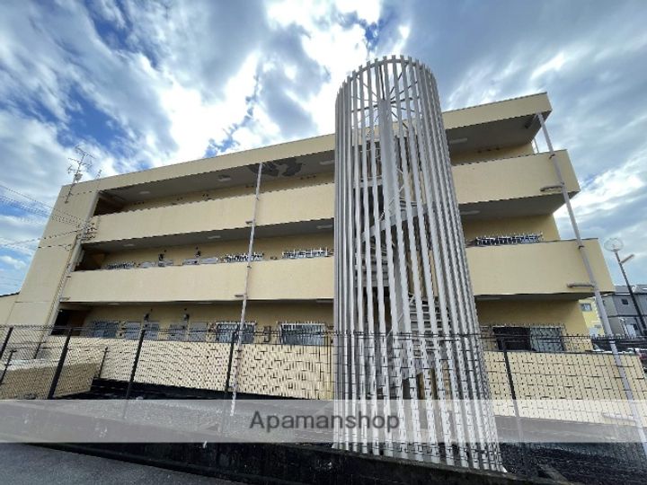 大阪府枚方市町楠葉1丁目の賃貸マンションの外観