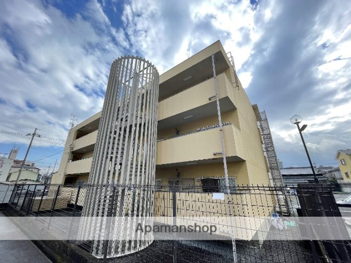 大阪府枚方市町楠葉1丁目の賃貸マンションの外観