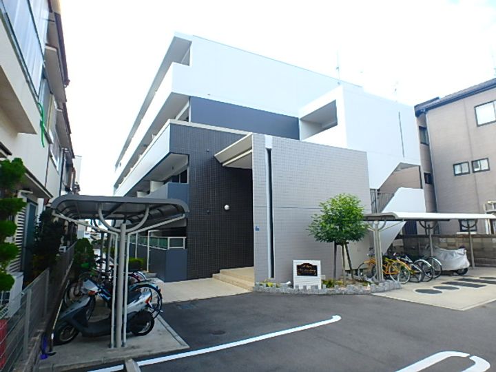 サンモントレ島頭の外観