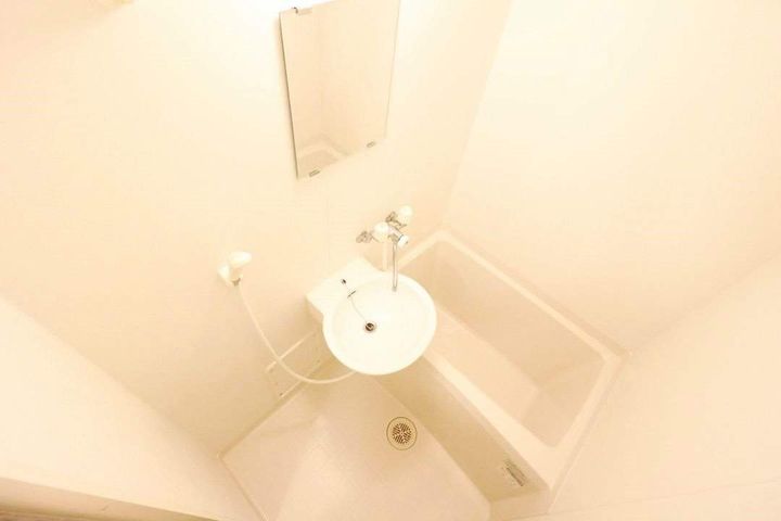 レオパレスクレール藤が尾IIの風呂