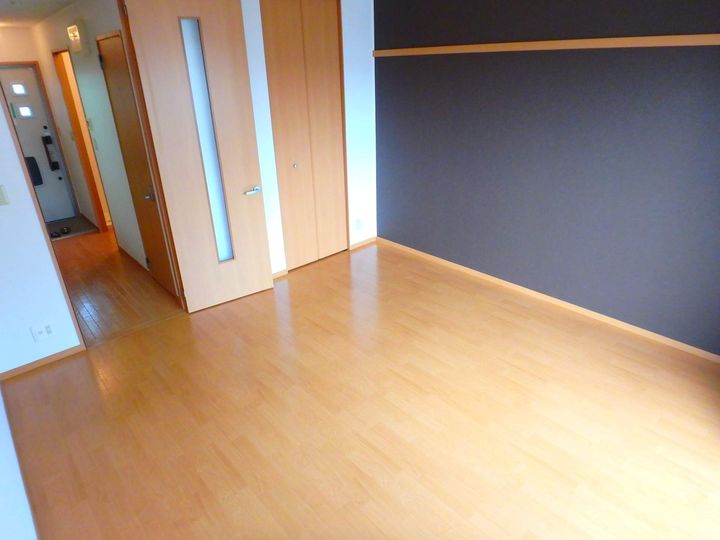 コフレ24205号室の居間