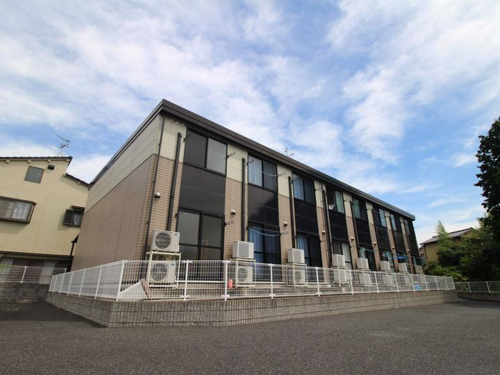 レオパレスジョリメゾンの外観