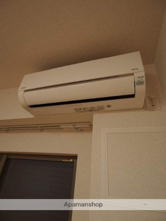 カンツォーネの内装