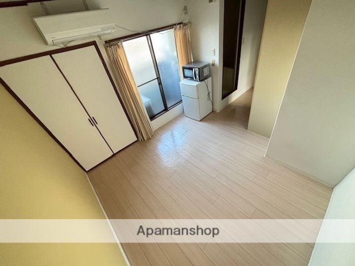 ハイツ北斗の居間