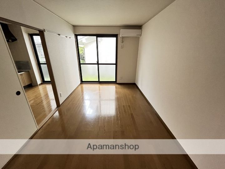 京都府京都市伏見区淀美豆町の賃貸アパートの内装