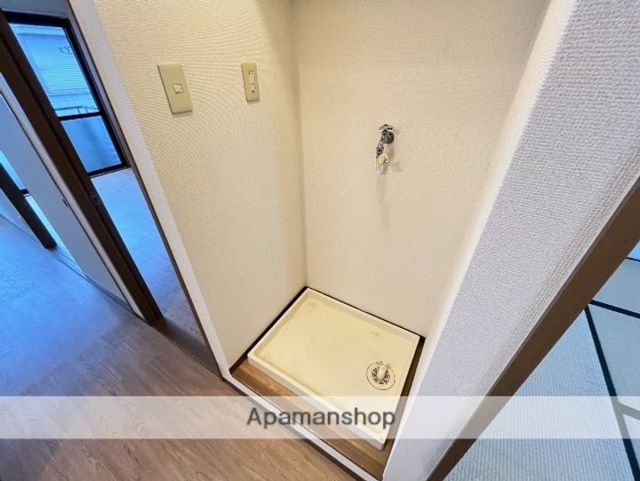 京都府京都市伏見区淀美豆町の賃貸アパートの内装