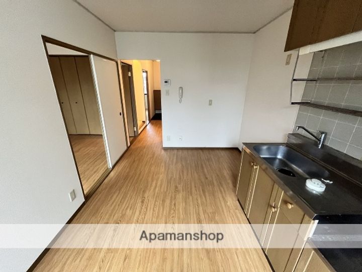 京都府京都市伏見区淀美豆町の賃貸アパートの内装