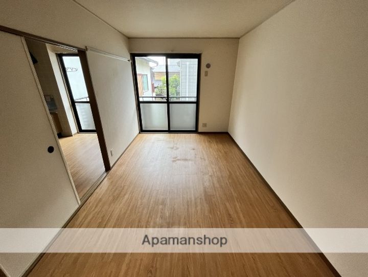 京都府京都市伏見区淀美豆町の賃貸アパートの内装