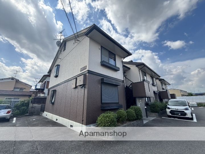 京都府京都市伏見区淀美豆町の賃貸アパートの外観