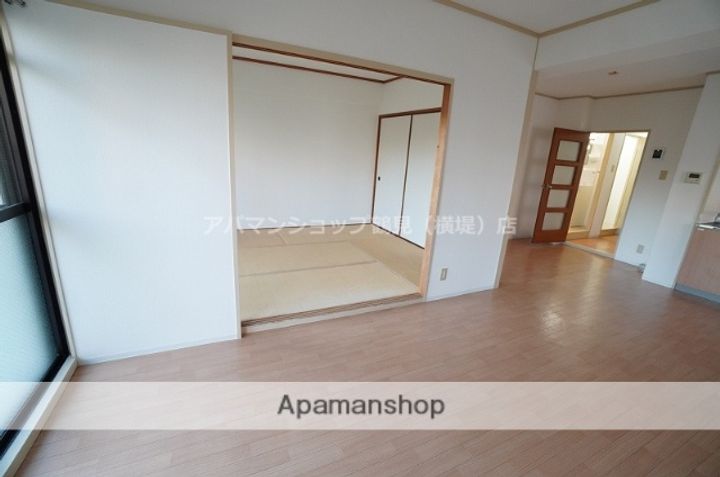 メゾン エスポアールの内装