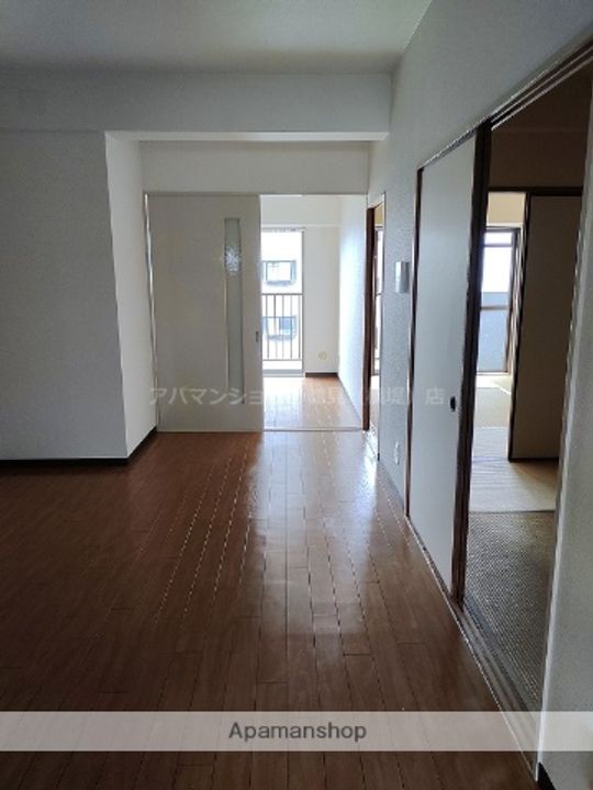 グランドール福川の内装