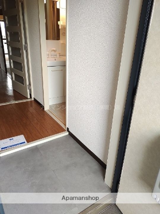 グランドール福川の玄関