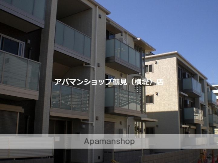 ヴィアソーレ鶴見の外観