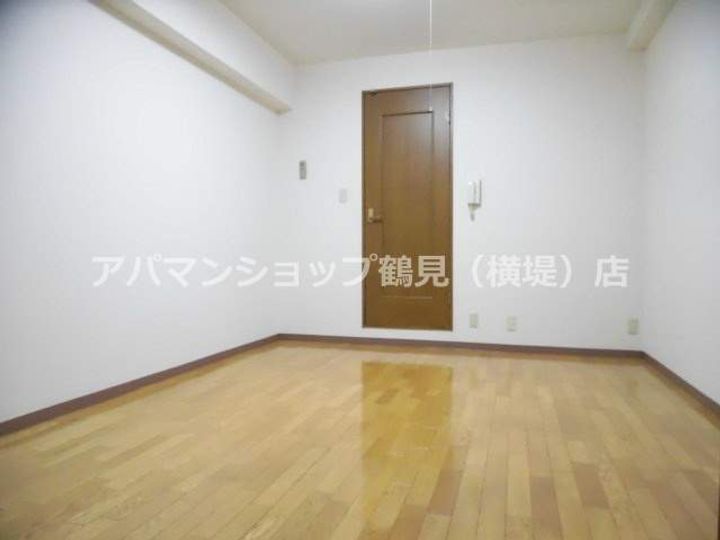 ベルビュー 横堤の居間