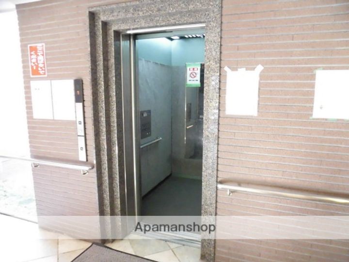 ヴェルデュールカーのその他画像