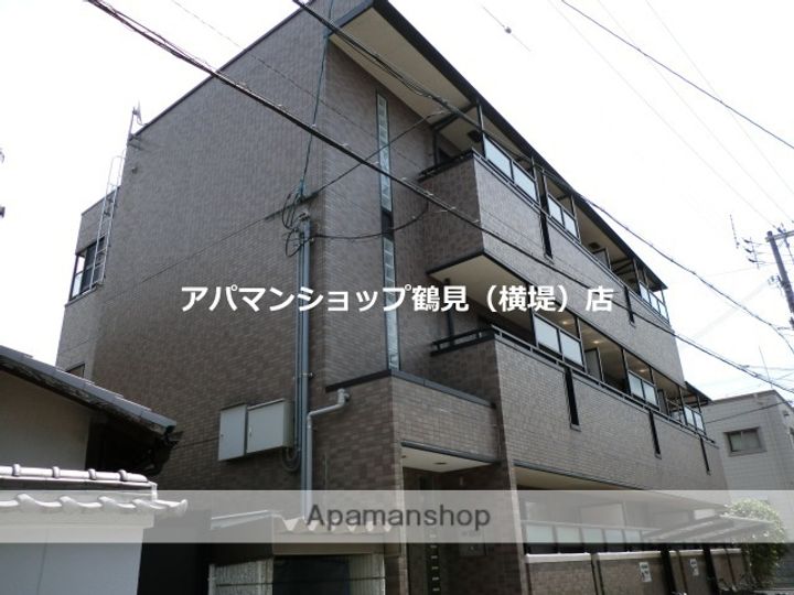 ハイツ・グランマークの外観