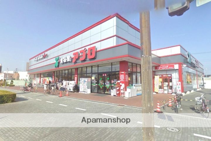 ロイヤル鶴見の周辺