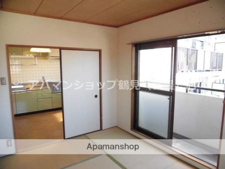 フローラル長尾の内装