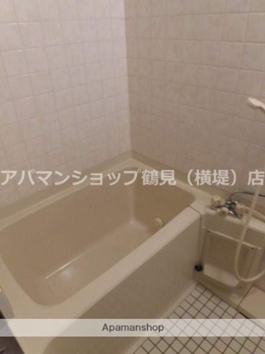 フローラル長尾の風呂