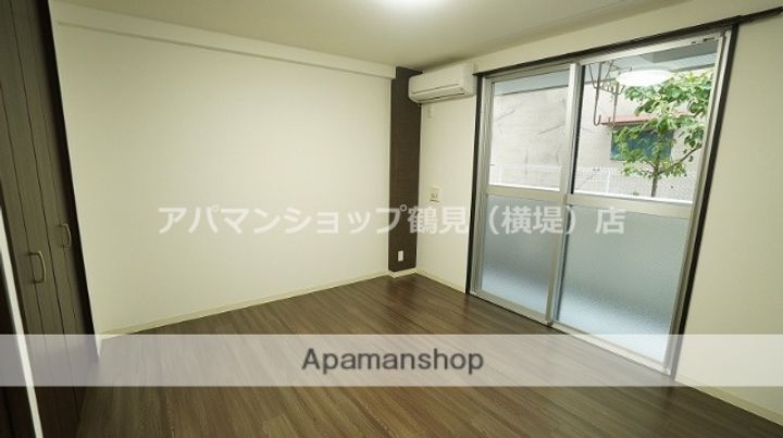 アージェントコートの内装