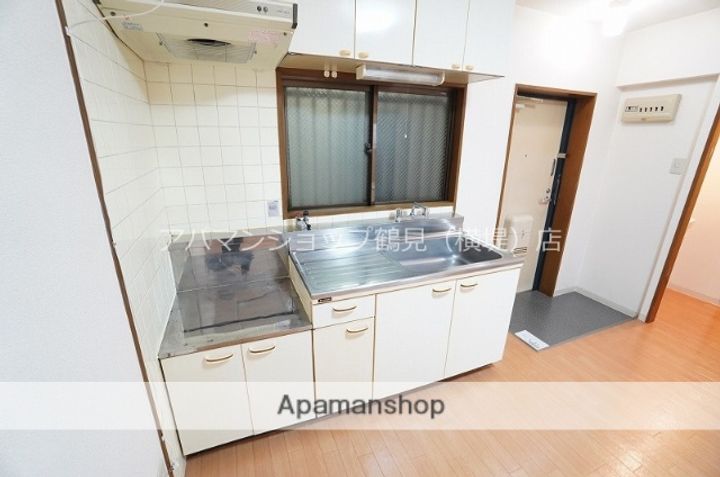 ハイムM&K今津のキッチン