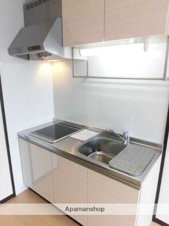 大阪府守口市南寺方南通2丁目の賃貸アパートのキッチン