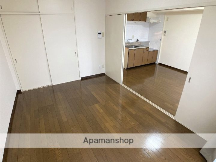 第6浦濱ビレッジ503の内装