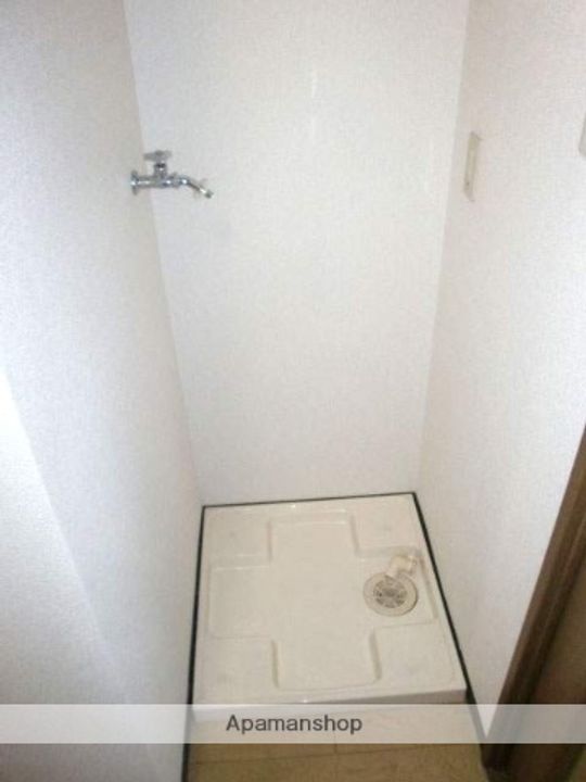 モンテ新大阪402の内装