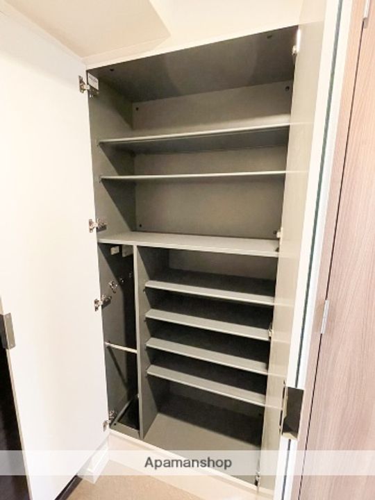 プレサンス新大阪イオリアの内装