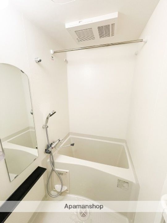 プレサンス新大阪イオリアの風呂