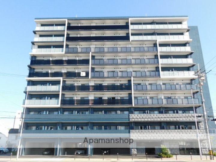 プレサンス新大阪イオリアの外観