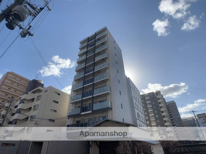 エスリードレジデンス江坂垂水町の外観