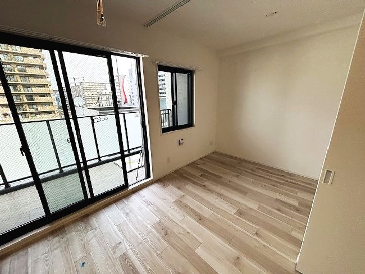 エル・セレーノ新大阪北402の内装