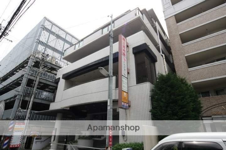 サンロイヤル池田駅前の外観