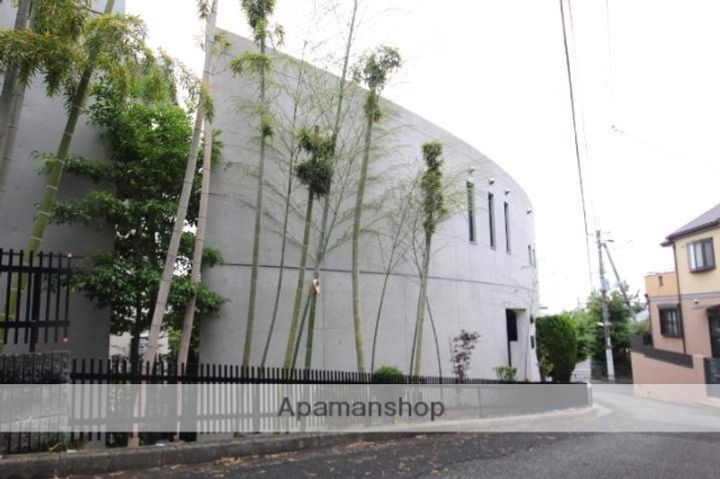 メイプルコムの外観