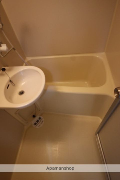 エストレーラの風呂